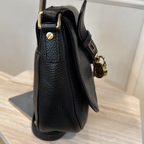 Michael Kors Bag Bedford Crossbody - Picture 5 of 17